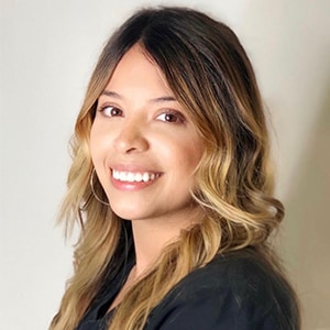 Anissa Martinez, Professional Microblader